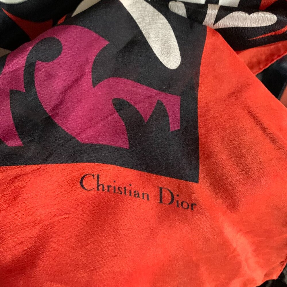 CHRISTIAN DIOR WRAP SCARF SHAWL 100% SILK MULTI-COLORED 34" BY 34" VINTAGE - Picture 5 of 6
